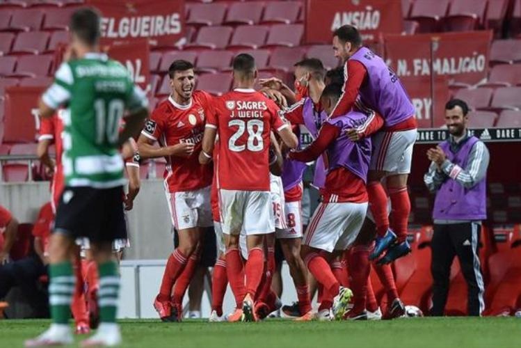 Folha de Maputo - Notícias - Desporto - Benfica vence último dérbi da época